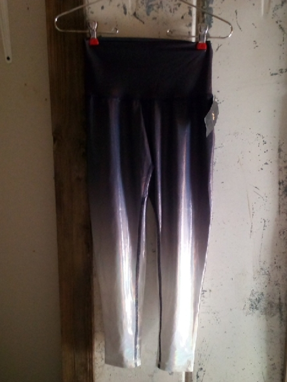 High-Waist Ombre Metallic Leggings - Black to Silver